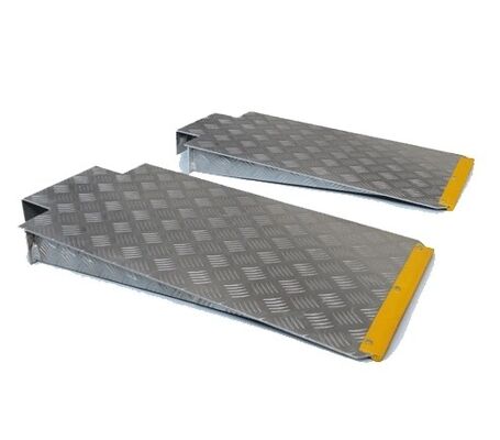 Automotive Car Aluminium Drive Up Ramps For 4 Post Parking Lifts OEM
