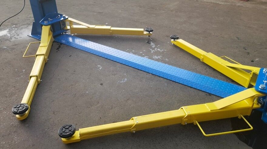 Lift Height 1900mm Automotive 2 Post Lift 2 Car Lift For Garage Capacity 4.0 T